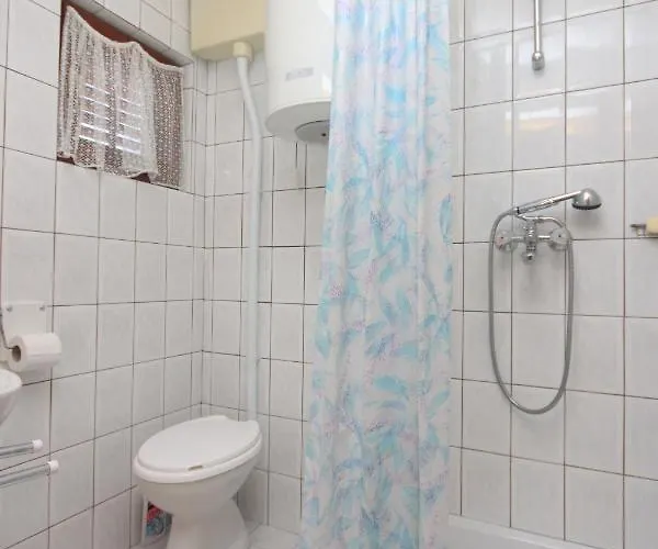 Apartament 8202a *